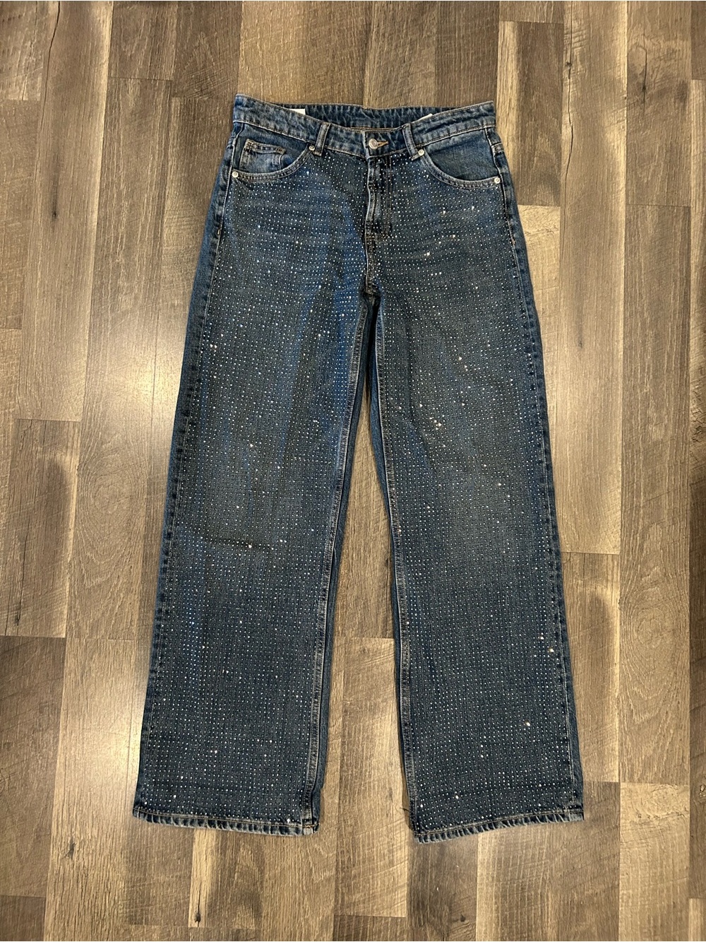 Zara women medium Blue Denim Jeans with small stones on front